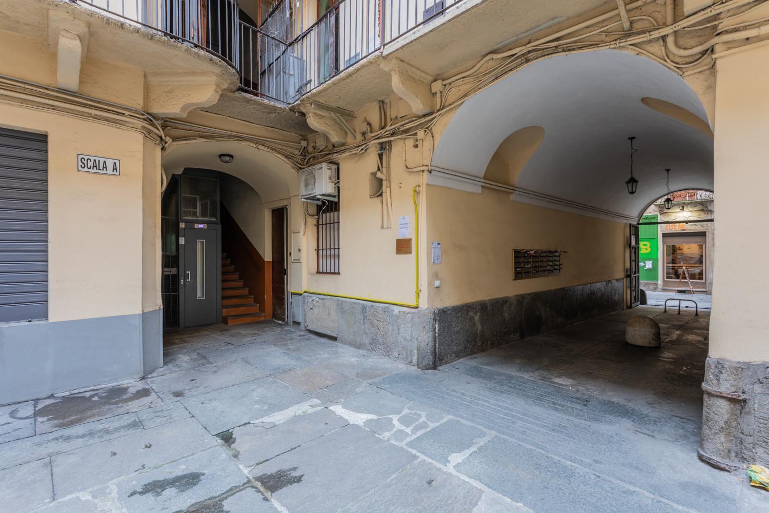Barbaroux Apartments By Wonderful Italy Turin Bagian luar foto